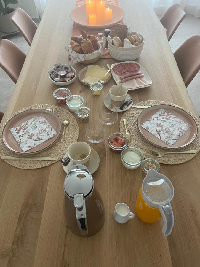 Mina En Family Bed And Breakfast Meise Exterior foto